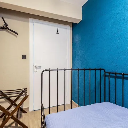 Stylish Fully Furnished Modern Flat In Kadikoey Istanbul